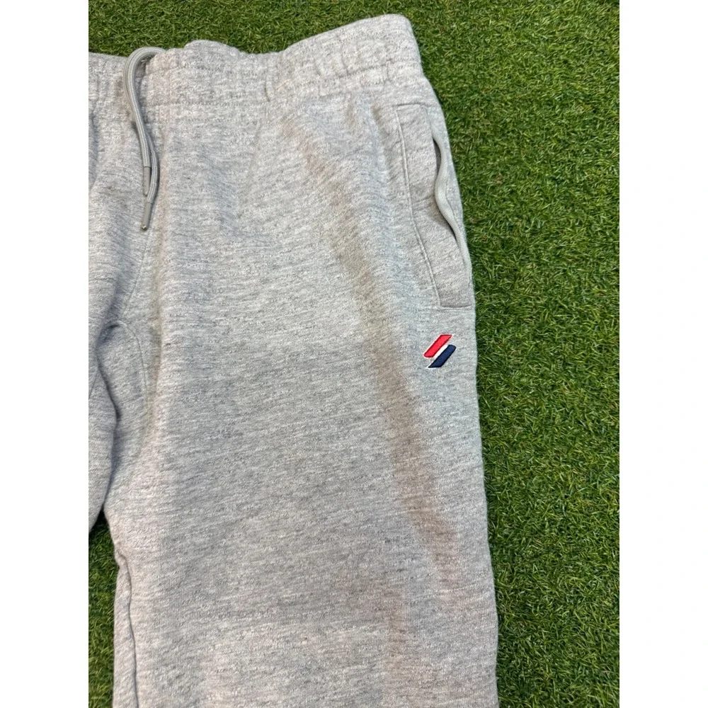 Superdry joggers classic